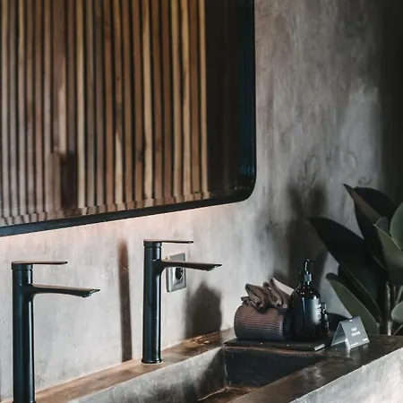 Chic Designer Villas - Steps From Lima Beach Canggu  Exterior photo