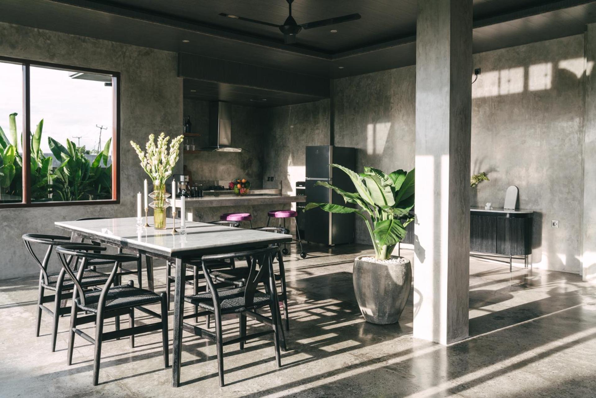 Chic Designer - Steps From Lima Villa Canggu